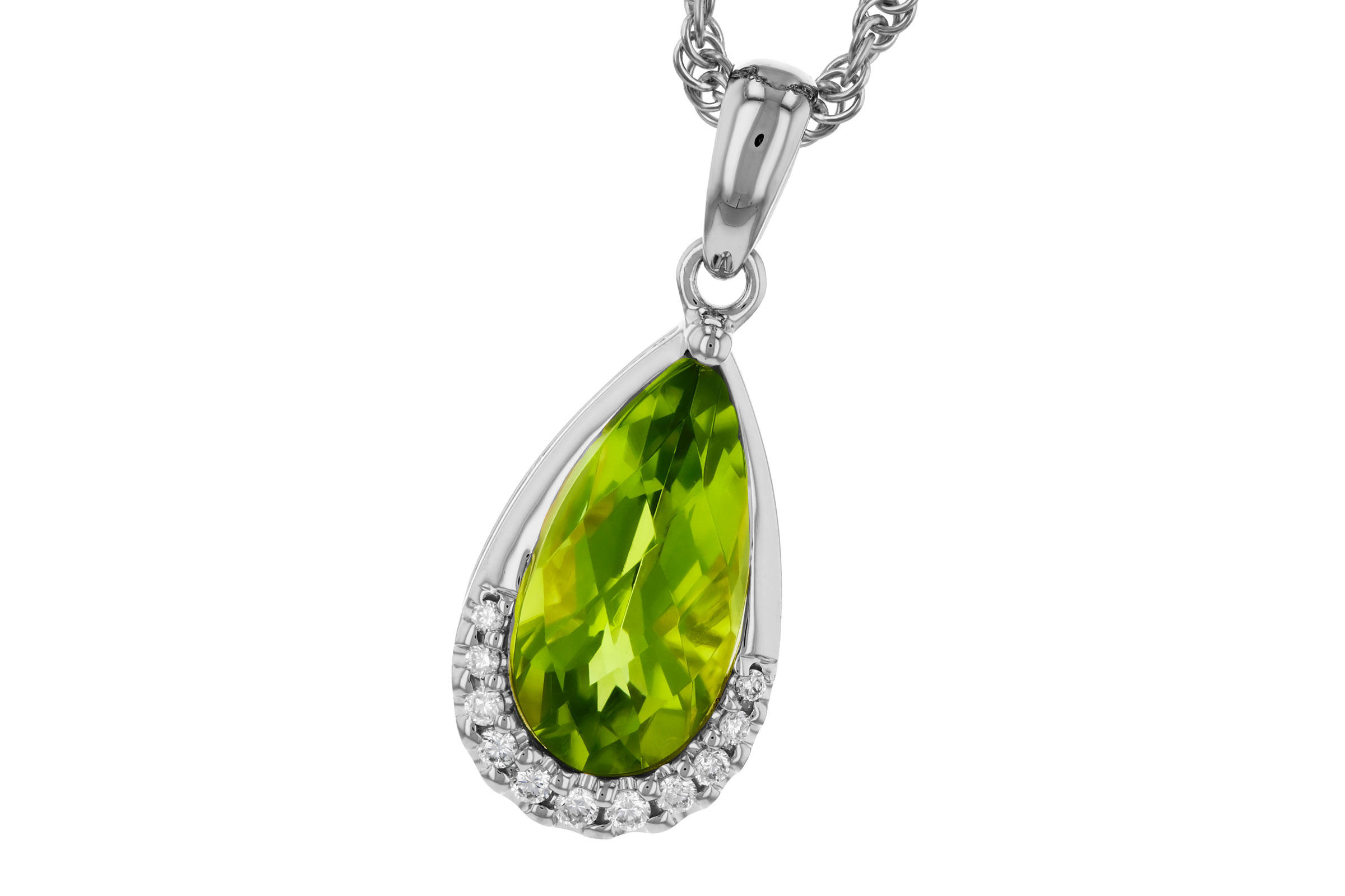 F302-74923: NECK 1.94 PERIDOT 2.00 TGW (12x6MM PS)