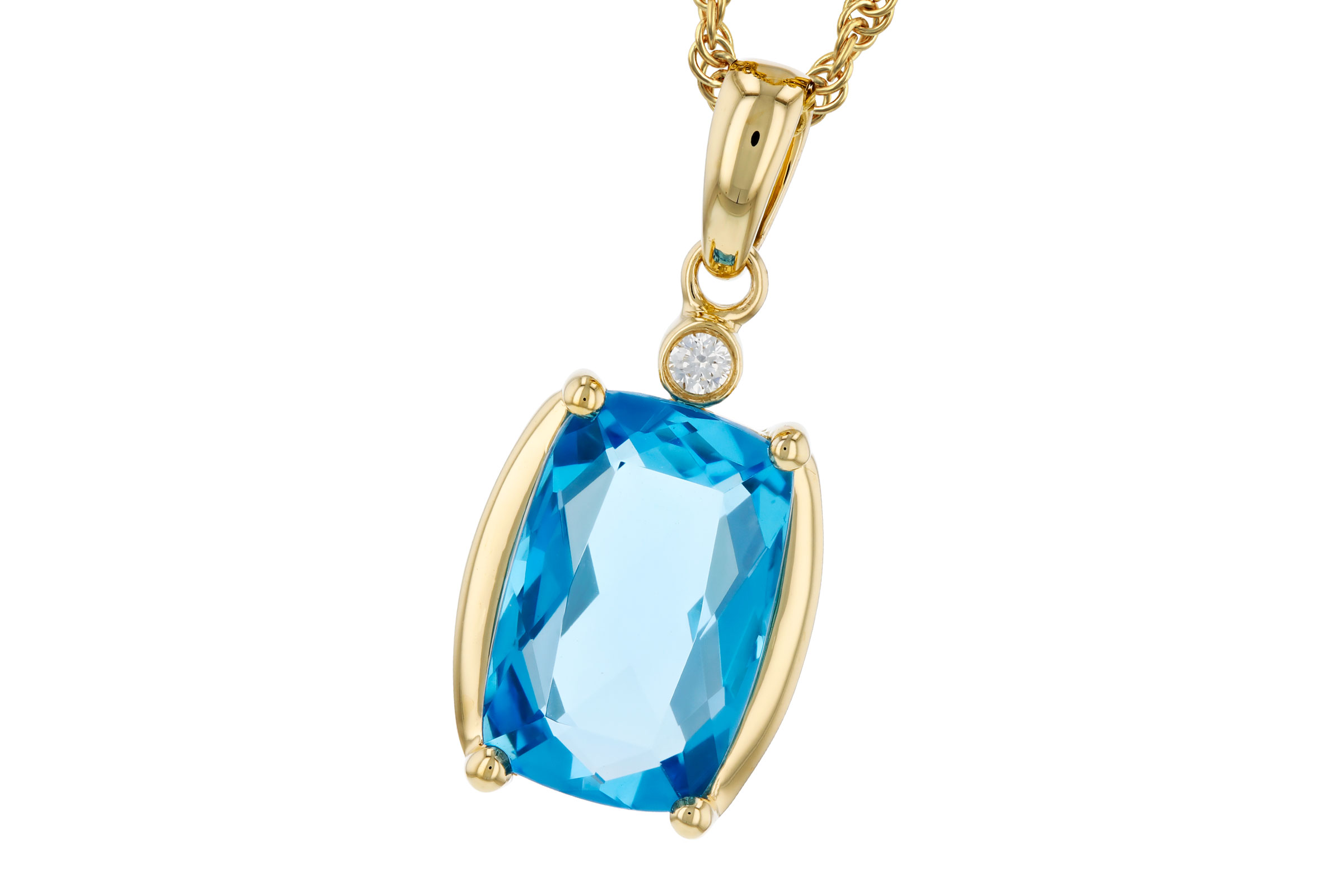G302-74923: NECKLACE 2.88 BLUE TOPAZ 2.90 TGW (11x7MM BT)